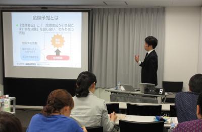 多職種連携危険予知管理者資格のための1日プログラム「思考スキームに基づいた多職種連携の危険予知研修」、2014年12月14日（日）東京で開催
